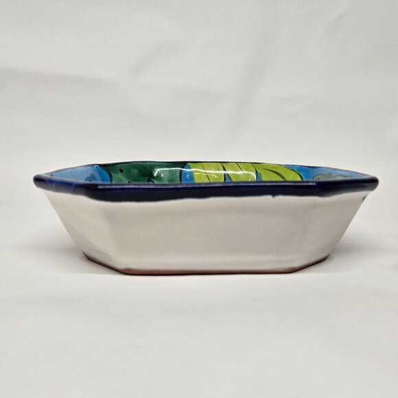 Mexican Talavera Pottery Octagon 7 Inch Bowls Dish Fish Motif Signed R Venegas - Picture 7 of 7